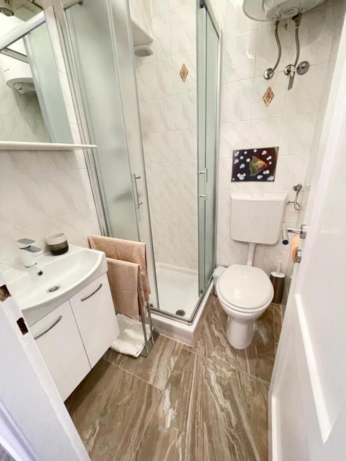 Apartman Marina *